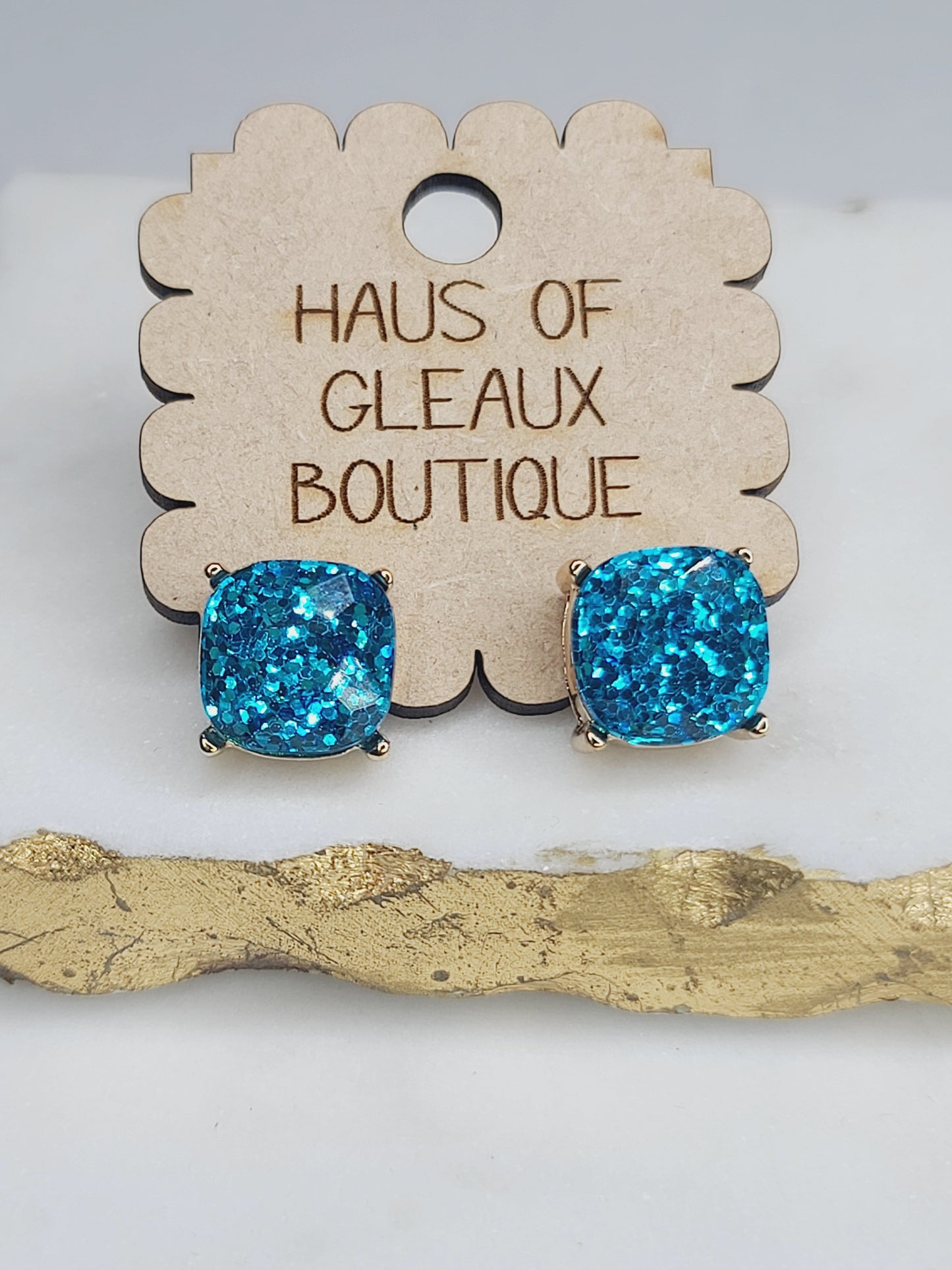Gleaux Stud Earrings