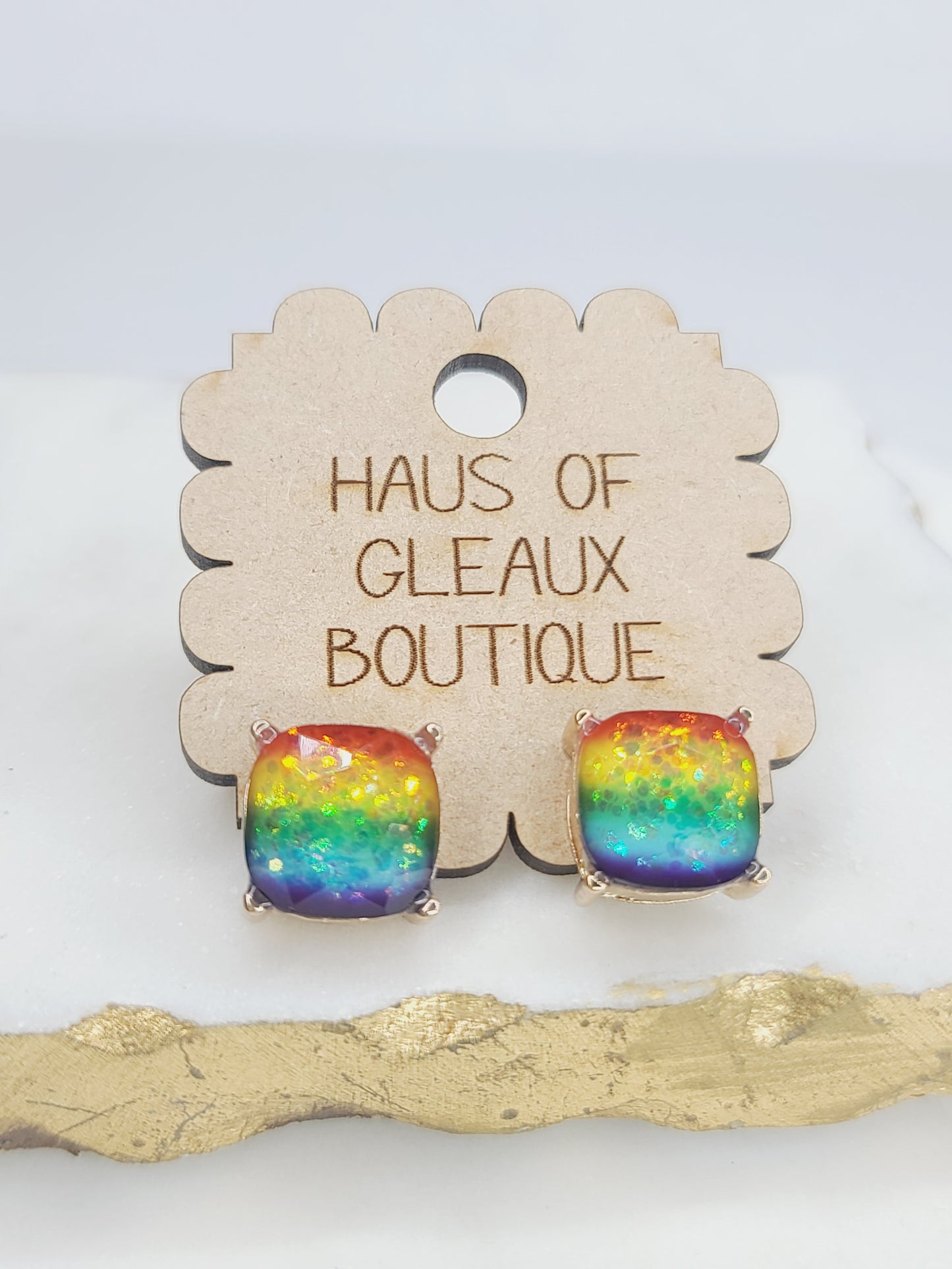Gleaux Stud Earrings
