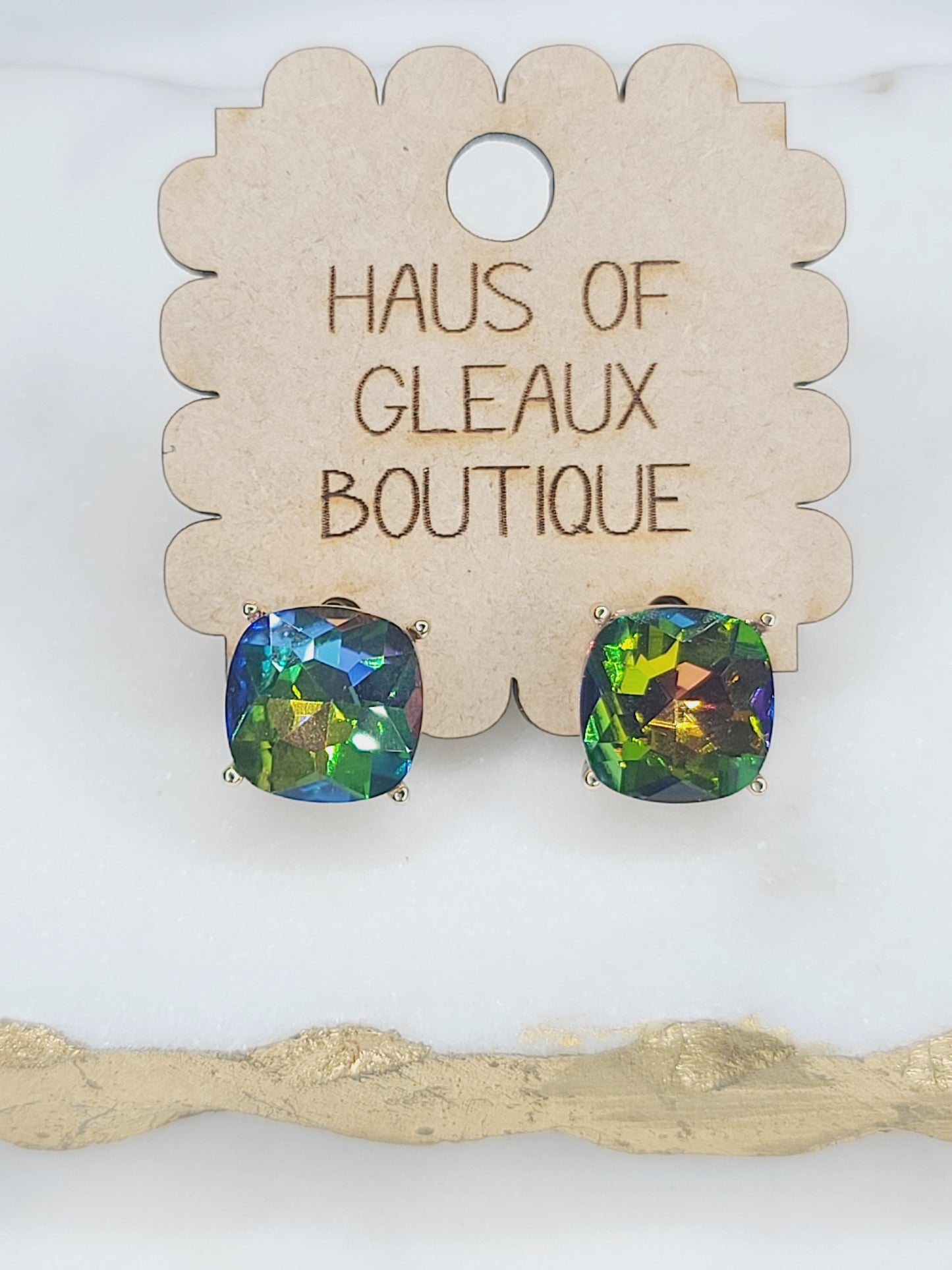 Gleaux Stud Earrings
