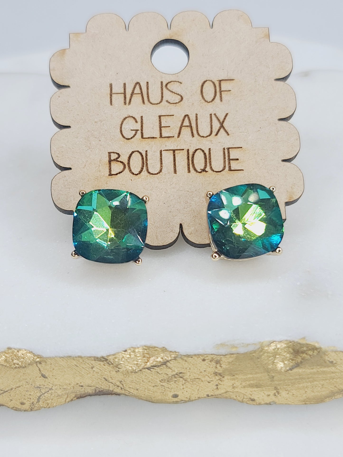 Gleaux Stud Earrings