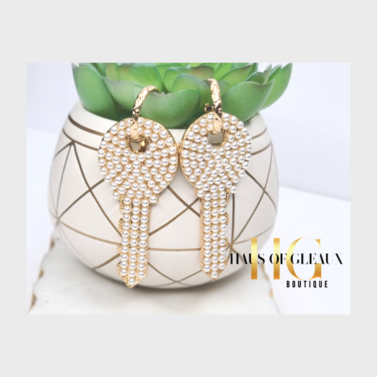 Keys To Change Pearl Earrings